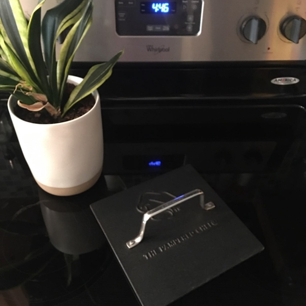 The Pampered Chef Grill Press